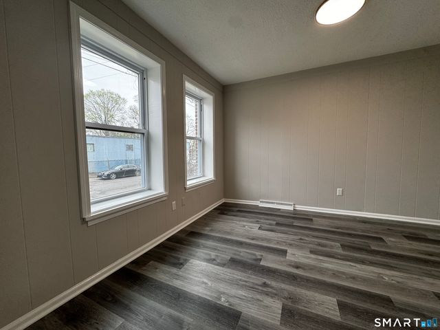 45-51 Cowles Street 45, Bridgeport, CT 06607