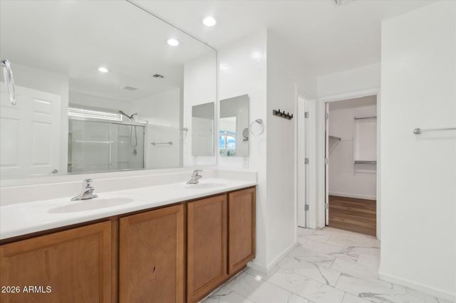 37292 N YELLOWSTONE Drive, San Tan Valley, AZ 85140