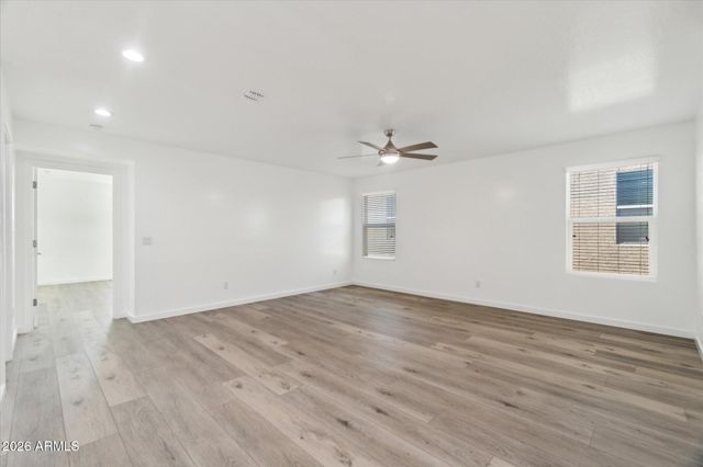 37292 N YELLOWSTONE Drive, San Tan Valley, AZ 85140