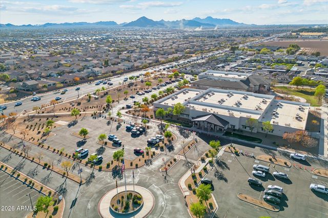 37292 N YELLOWSTONE Drive, San Tan Valley, AZ 85140