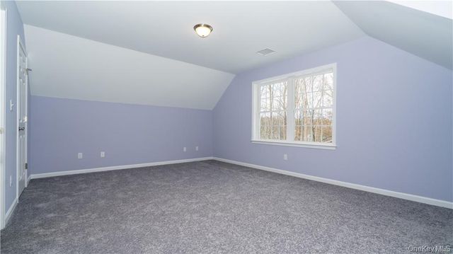 5 Harrier Ridge Drive, Wallkill, NY 12589