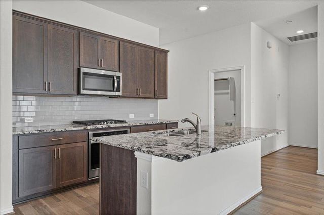 277 Spinnaker LOOP, Kyle, TX 78640