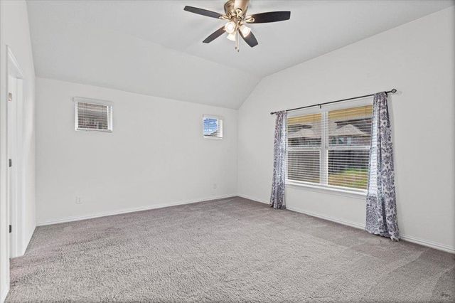 277 Spinnaker LOOP, Kyle, TX 78640