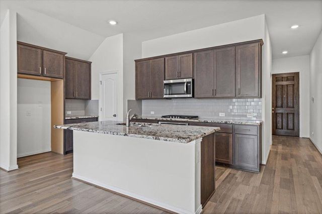 277 Spinnaker LOOP, Kyle, TX 78640