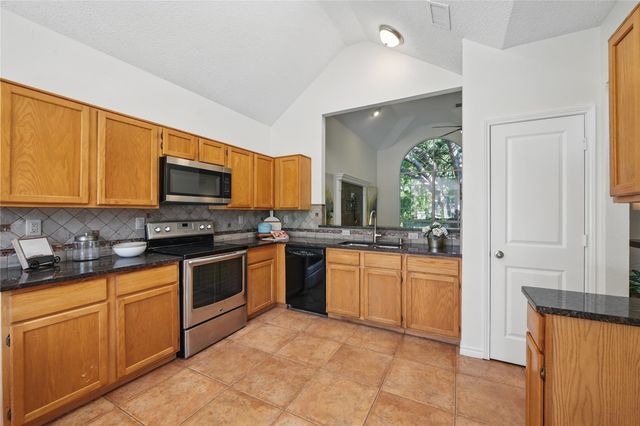 2296 Grandview, Flower Mound, TX 75028