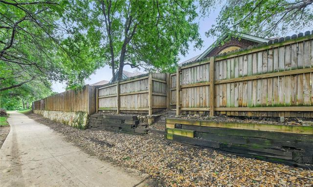 2296 Grandview, Flower Mound, TX 75028