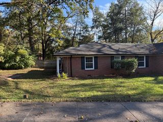2831 Woodlawn Dr, Nashville, TN 37215