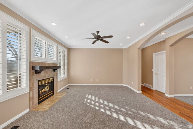 586 E CREEKVIEW DR, Murray, UT 84107