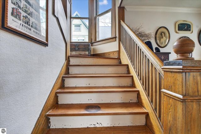 121 E End Street, Alma, MI 48801