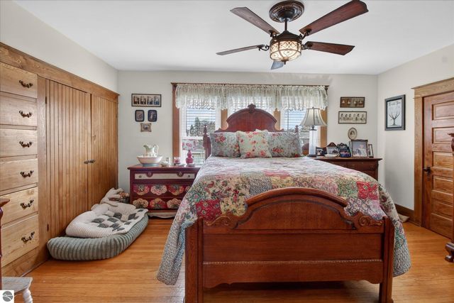 121 E End Street, Alma, MI 48801