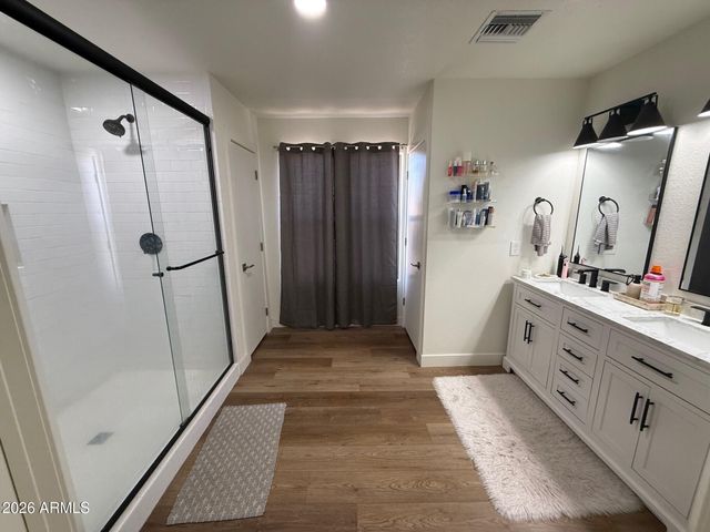 11524 E QUADE Avenue, Mesa, AZ 85212