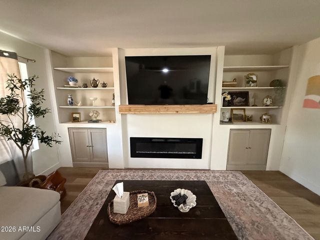 11524 E QUADE Avenue, Mesa, AZ 85212