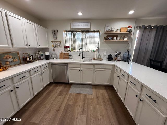 11524 E QUADE Avenue, Mesa, AZ 85212