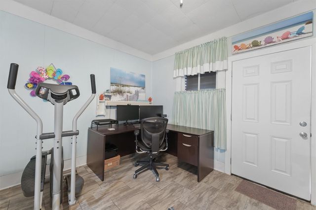 2212 32nd Street, Galveston, TX 77550