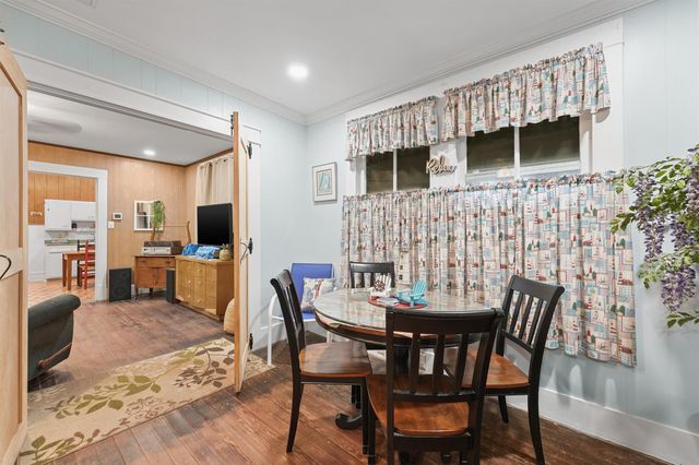 2212 32nd Street, Galveston, TX 77550