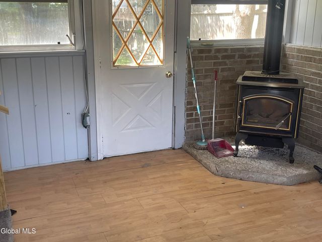 60 Woodlawn Street, Rotterdam, NY 12306