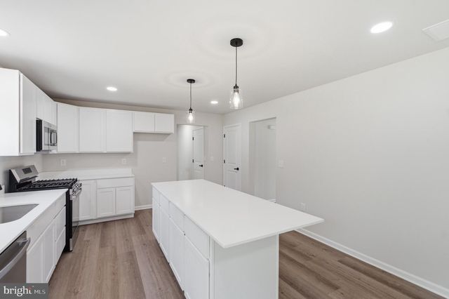 105 DUNBAR ST, Glassboro, NJ 08028