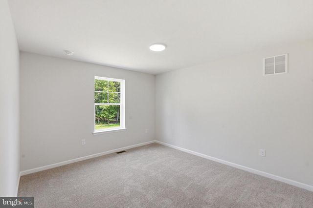 105 DUNBAR ST, Glassboro, NJ 08028