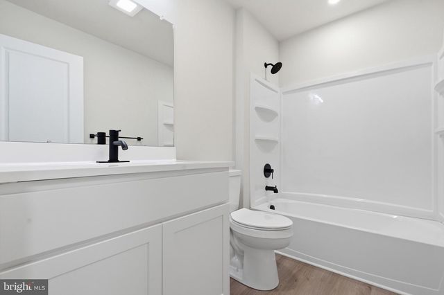 105 DUNBAR ST, Glassboro, NJ 08028