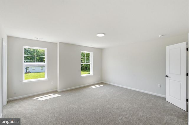 105 DUNBAR ST, Glassboro, NJ 08028