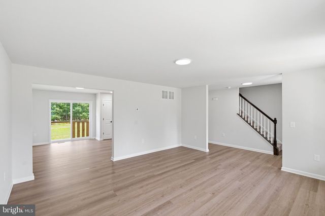 105 DUNBAR ST, Glassboro, NJ 08028