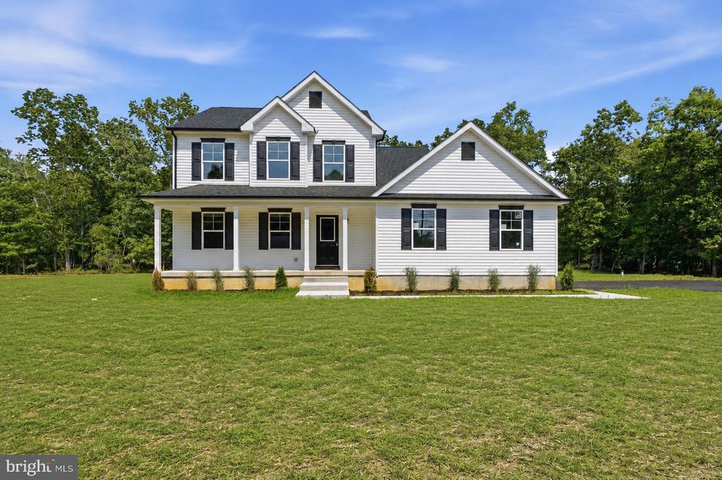 105 DUNBAR ST, Glassboro, NJ 08028