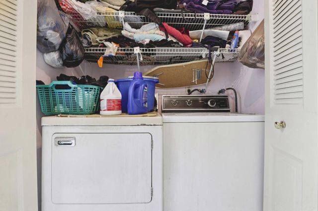 19232 NE 25th Avenue 221b, Miami, FL 33180