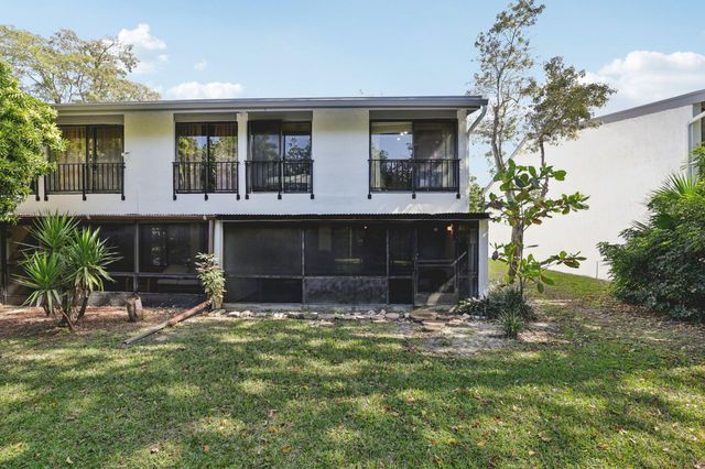 19232 NE 25th Avenue 221b, Miami, FL 33180