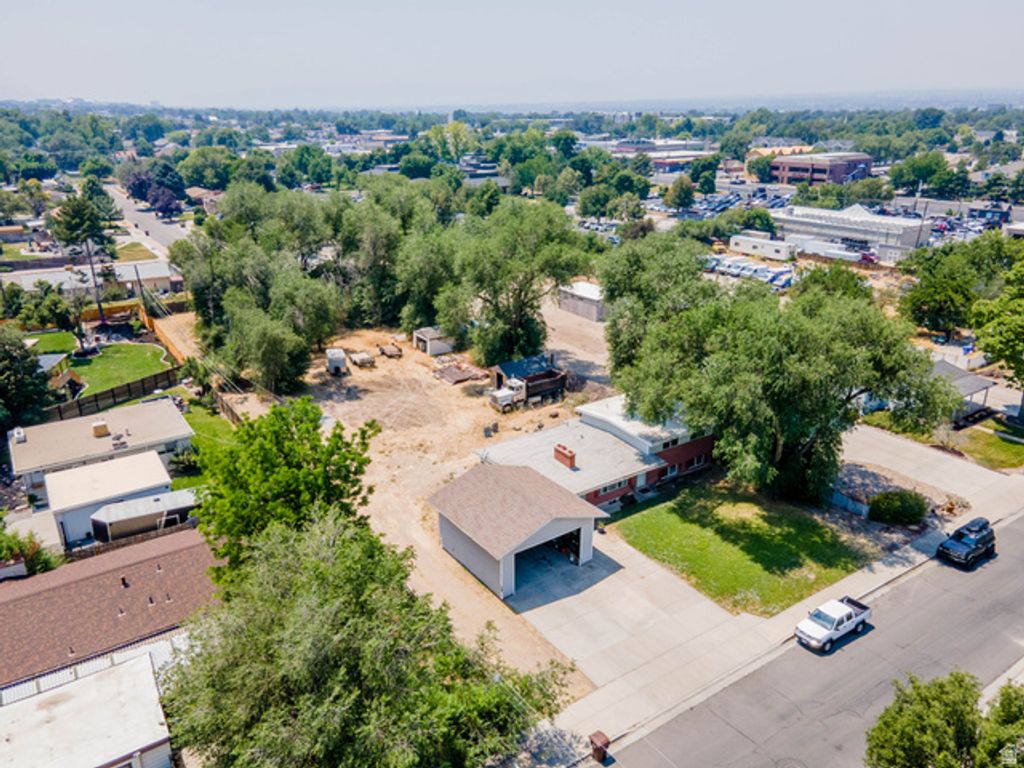 120 E COX LANE, Midvale, UT 84047 — photo 4