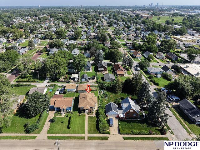 3712 Y Street, Omaha, NE 68107