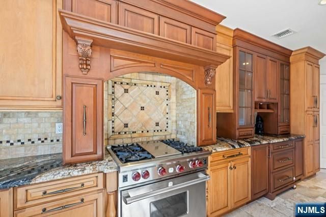 66 Crescent Avenue, Cliffside Park, NJ 07010