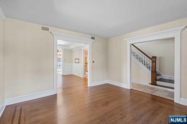 66 Crescent Avenue, Cliffside Park, NJ 07010