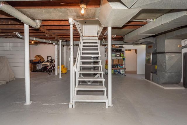 15 S Summit Street, Ypsilanti City, MI 48197