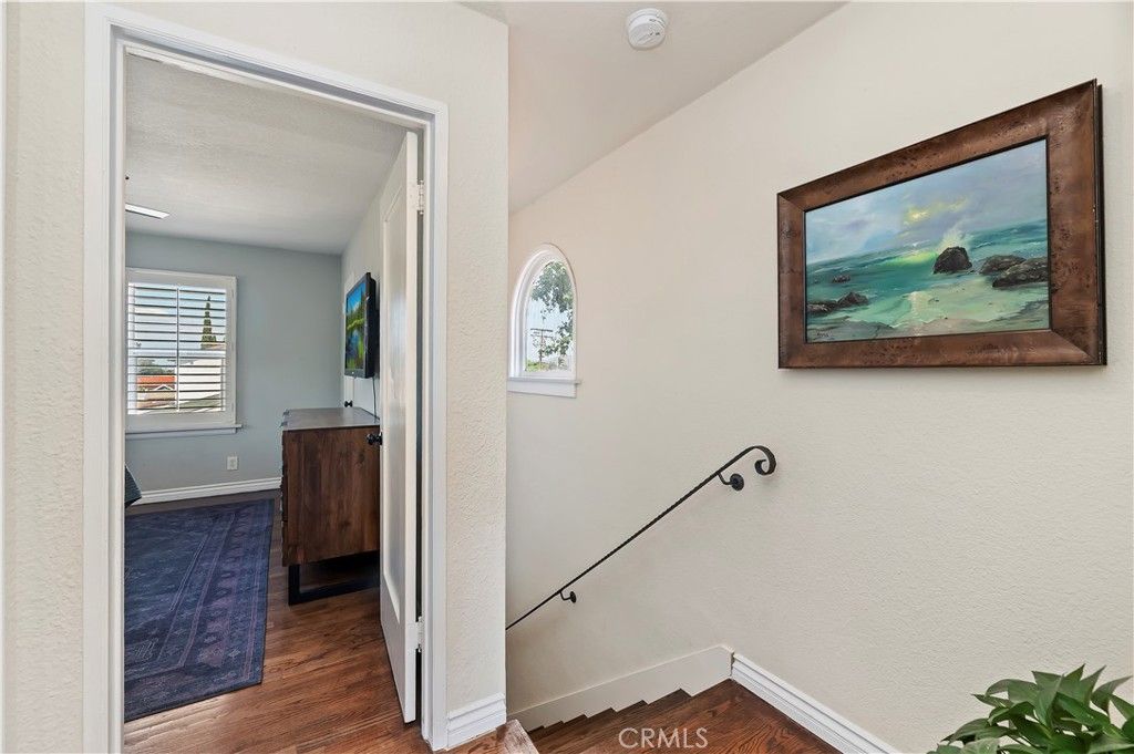 Image 21 of property listing at 1124 S Vicentia, Corona, CA 92882