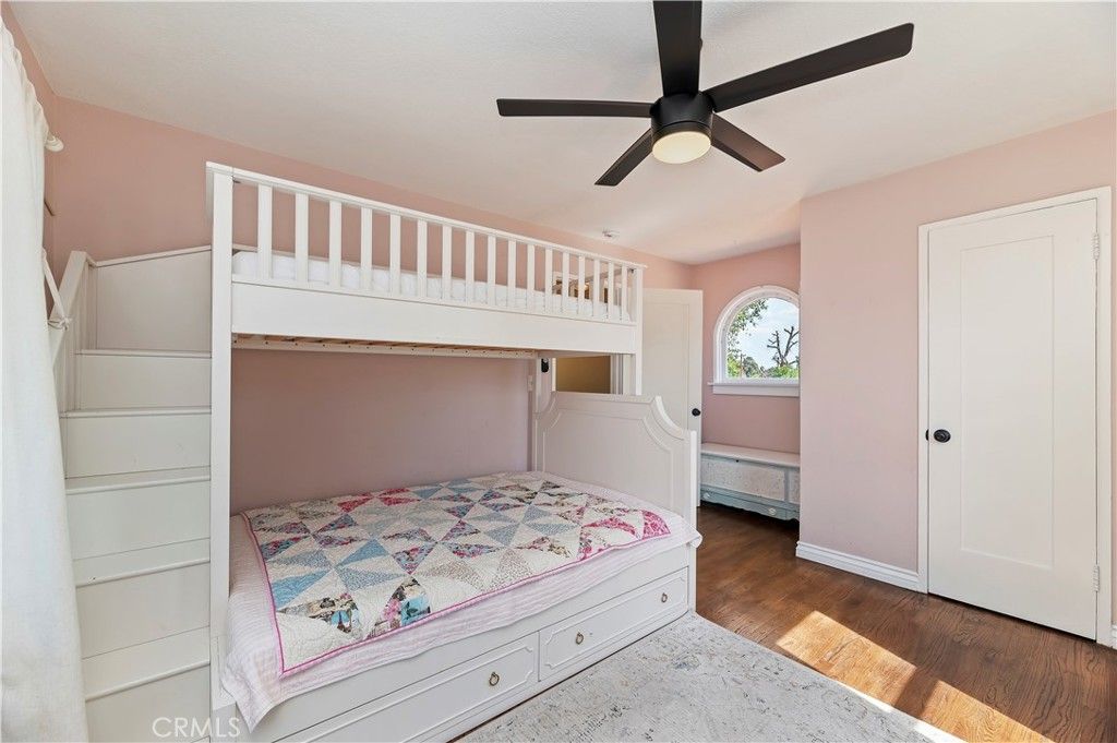 Image 23 of property listing at 1124 S Vicentia, Corona, CA 92882