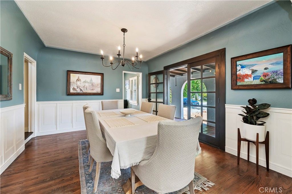 Image 4 of property listing at 1124 S Vicentia, Corona, CA 92882