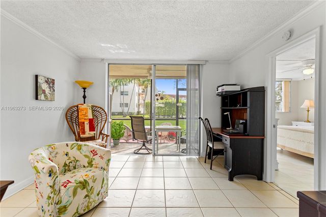 691 S Hollybrook Drive 26105, Pembroke Pines, FL 33025