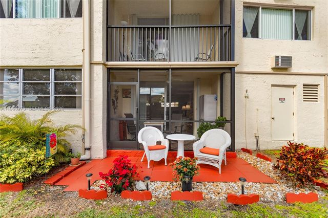 691 S Hollybrook Drive 26105, Pembroke Pines, FL 33025