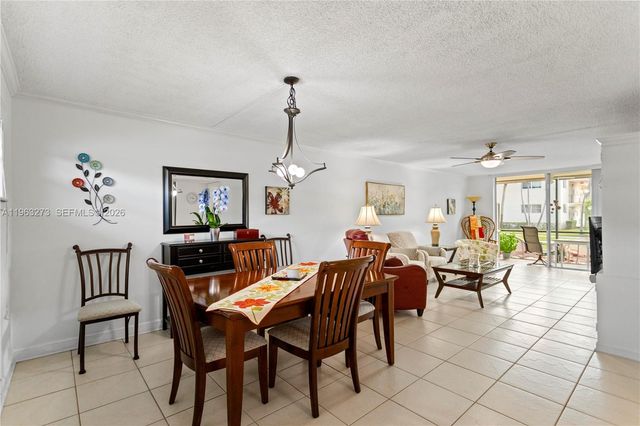 691 S Hollybrook Drive 26105, Pembroke Pines, FL 33025
