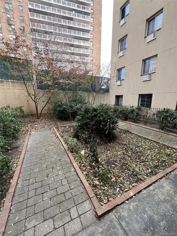 2135 Crotona Avenue 2B, Bronx, NY 10457