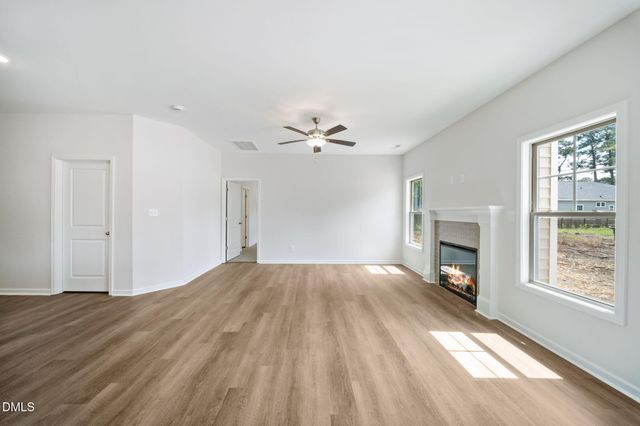 4038 Lofton Street, Wade, NC 28395