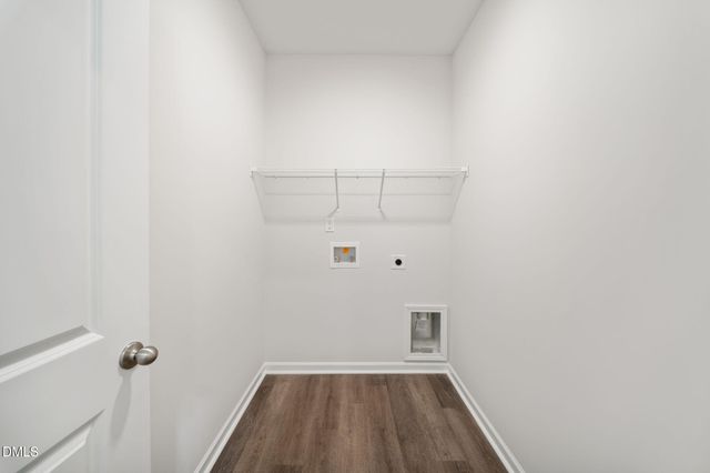 4038 Lofton Street, Wade, NC 28395