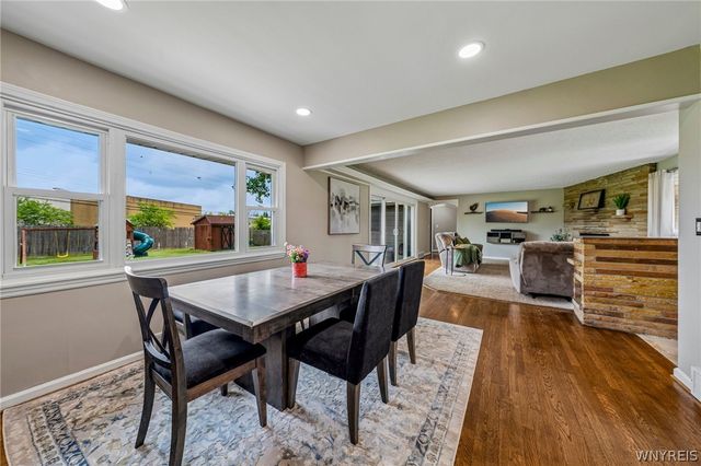 75 Morgan Parkway, Amherst, NY 14221