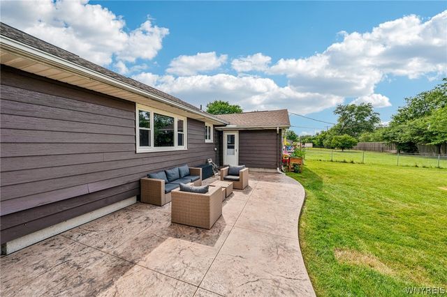 75 Morgan Parkway, Amherst, NY 14221