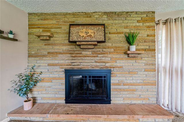 75 Morgan Parkway, Amherst, NY 14221