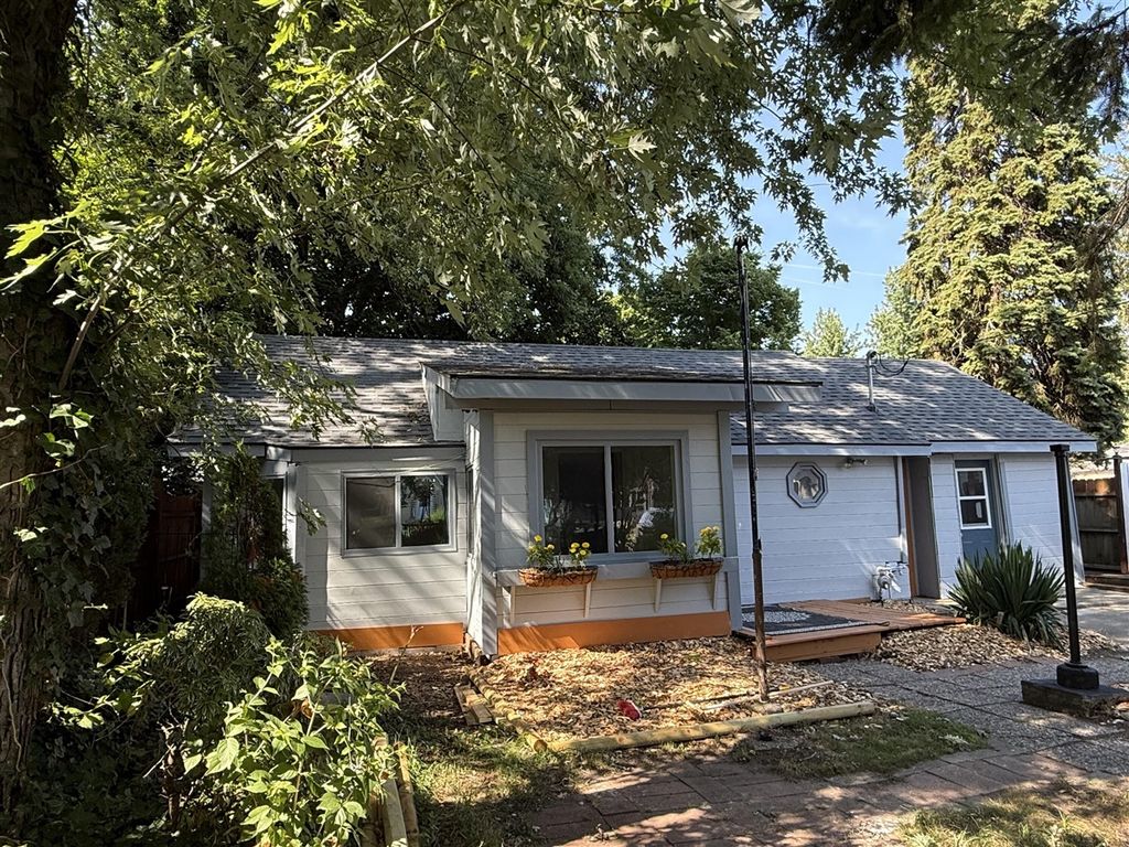 315 Kingsley Avenue, Saint Joseph, MI 49085
