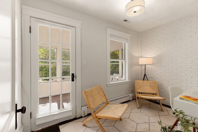84 Beacon St 84, Arlington, MA 02474
