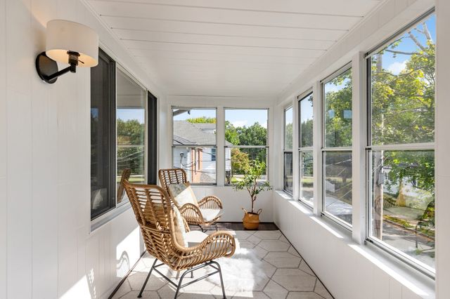84 Beacon St 84, Arlington, MA 02474