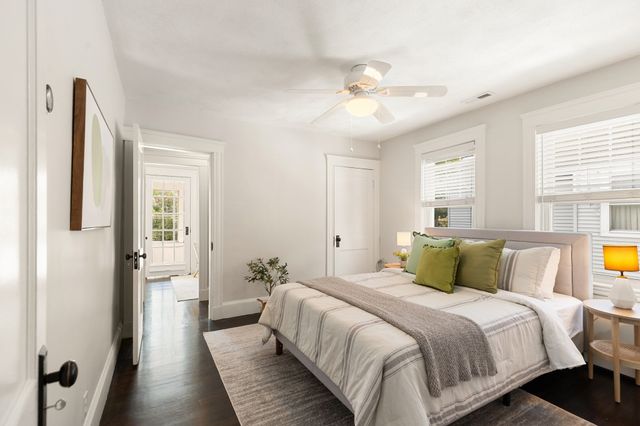 84 Beacon St 84, Arlington, MA 02474