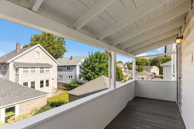 84 Beacon St 84, Arlington, MA 02474